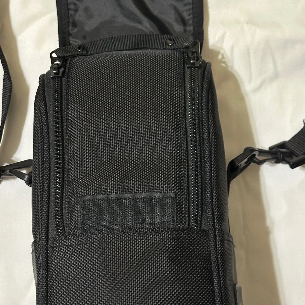 Nikon CL M1 Ballistic Nylon Lens Case